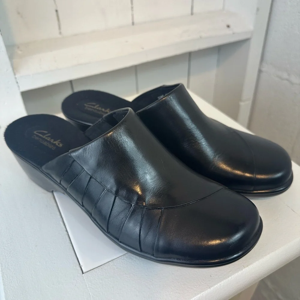 Clarks Bendables Slip-On Clogs Women’s Size 9.5 Classic Black Like New Leather - Picture 3 of 11